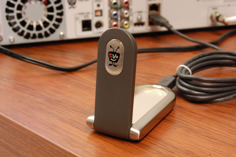 Illustration for article titled $300 TiVo HD Unboxed and Fondled (Verdict: Hell Yes!)